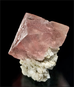Fluorite pink Chamonix France