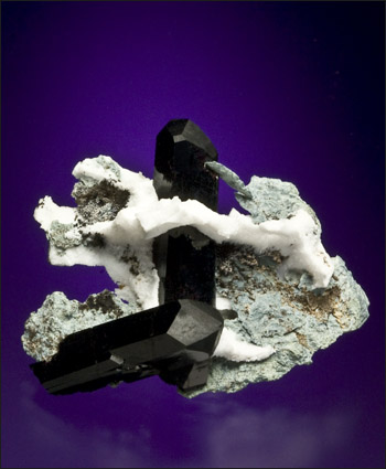 neptunite Dallas Gem Mine California miniature