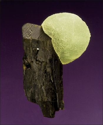 Prehnite on epidote miniature doubly-terminated Bendoukou Mali