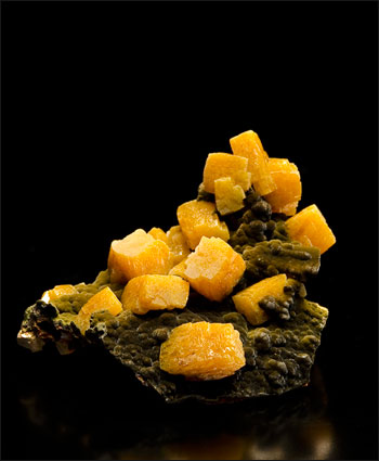 wulfenite ojuela mine miniature