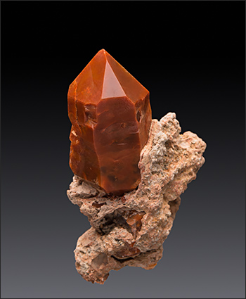 Red Quartz Valencian Community Spain miniature