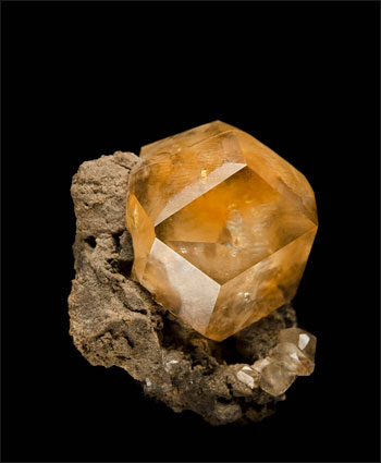 calcite on matrix north vernon indiana miniature